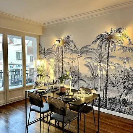 « le Grey » : Spacieux Avec Balcon شقة
